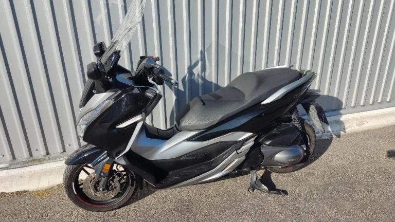 Honda Forza 300 ABS (2020) vyšší plexi, po servisu