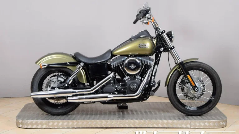 Harley-Davidson Dyna Street Bob