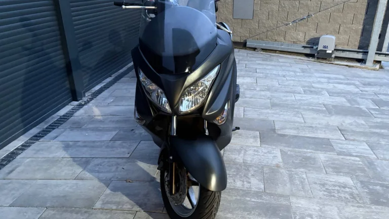 Suzuki Burgman 125