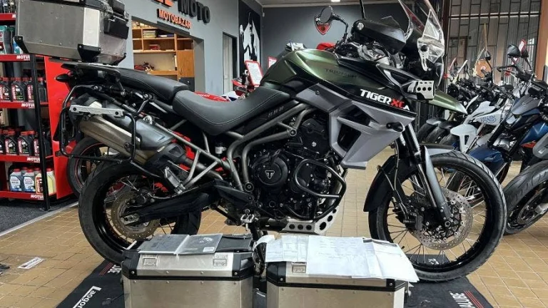 Triumph Tiger 800 XCA