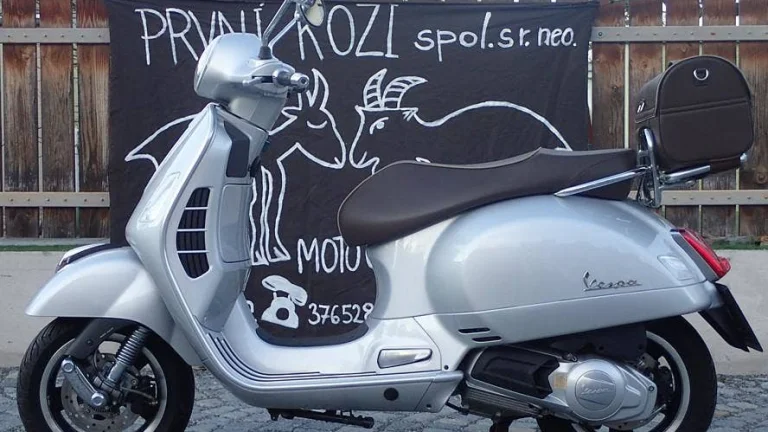 Vespa GTS 125