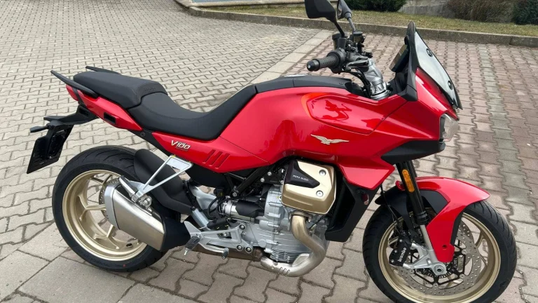 Moto Guzzi V 100 Mandello | Nový motocykl