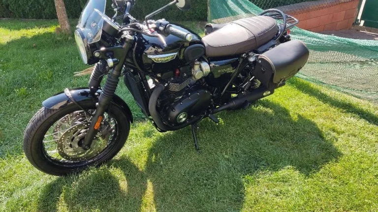 Triumph Bonneville T 120 (2016) TOP, 16tis.km, ZARD, AKCE