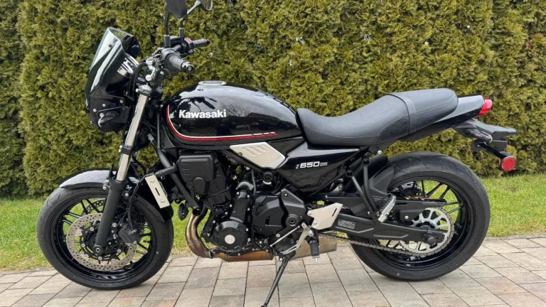 Kawasaki Z 650 RS
