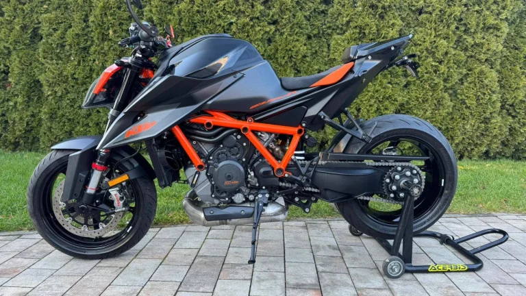 KTM 1290 Super Duke R