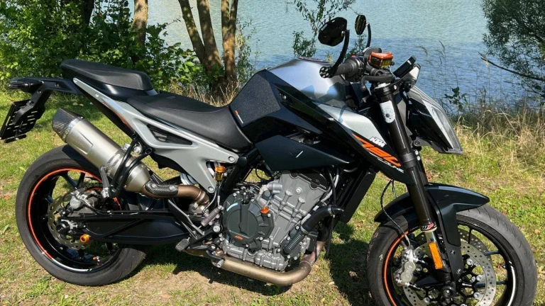 KTM 790 Duke