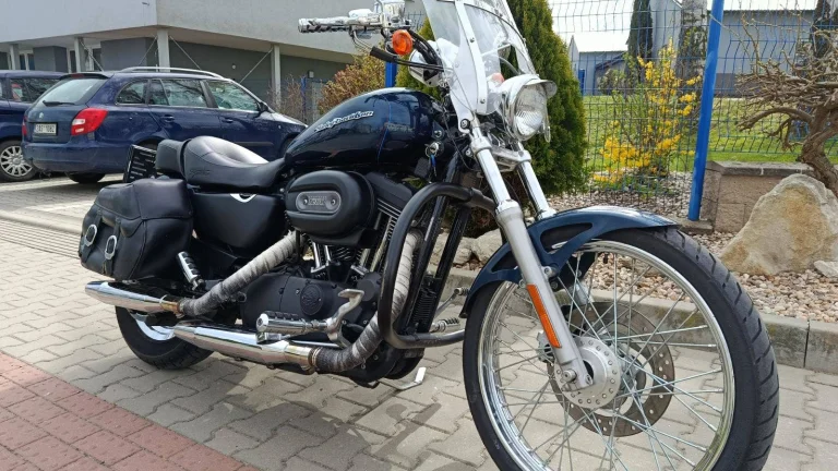 Harley-Davidson XL 1200 C Sportster Custom