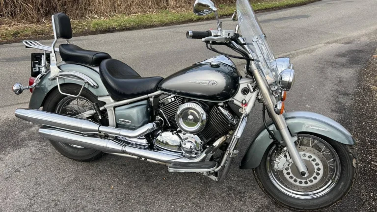 Yamaha XVS 1100 A DragStar Classic