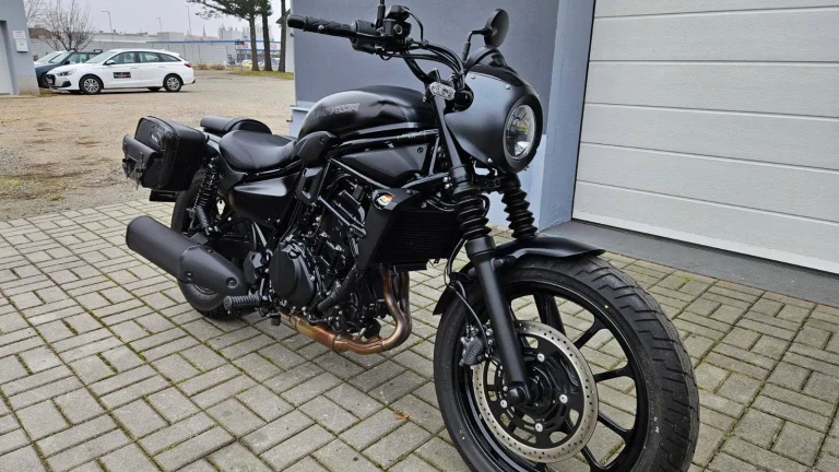 Kawasaki Eliminator 500 SE ABS