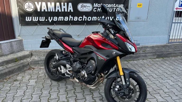 Yamaha Tracer 9 / 900