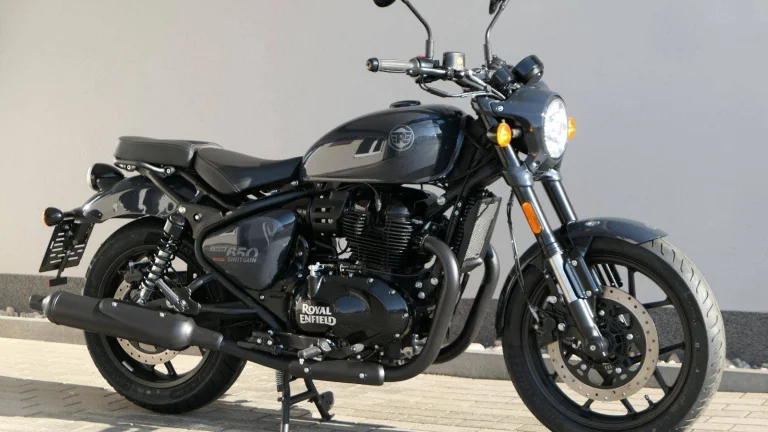 Royal Enfield Shotgun 650 Sheet Metal Grey ( odpočet DPH ) | Nový motocykl