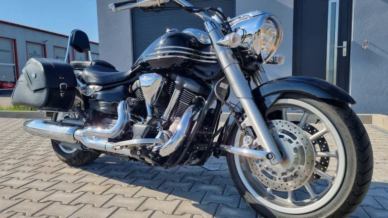 Yamaha XV 1900 A Midnight Star