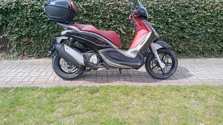 Piaggio BEVERLY 350I.E.