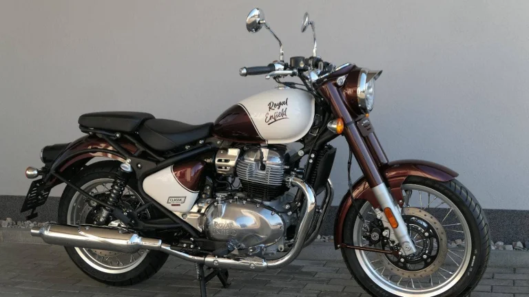 Royal Enfield Classic 650 Vallam Red ( odpočet DPH ) NOVINKA | Nový motocykl