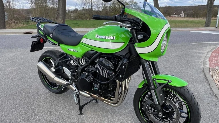 Kawasaki Z 900 RS CAFE