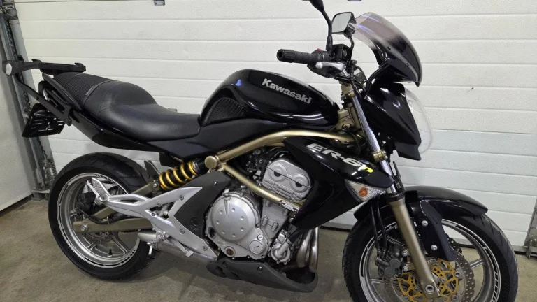 Kawasaki ER-6n