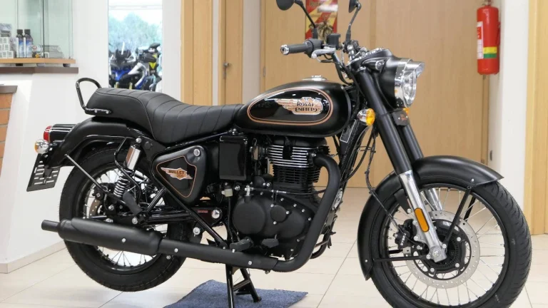 Royal Enfield Bullet 350 Black Gold ( odpočet DPH ) | Nový motocykl