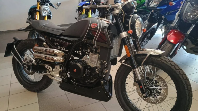 F.B Mondial HPS 300i ABS EURO4 3000KM