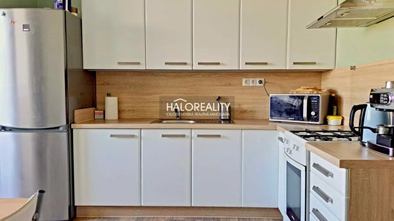 HALO reality - Predaj, trojizbový byt Bratislava Karlova Ves