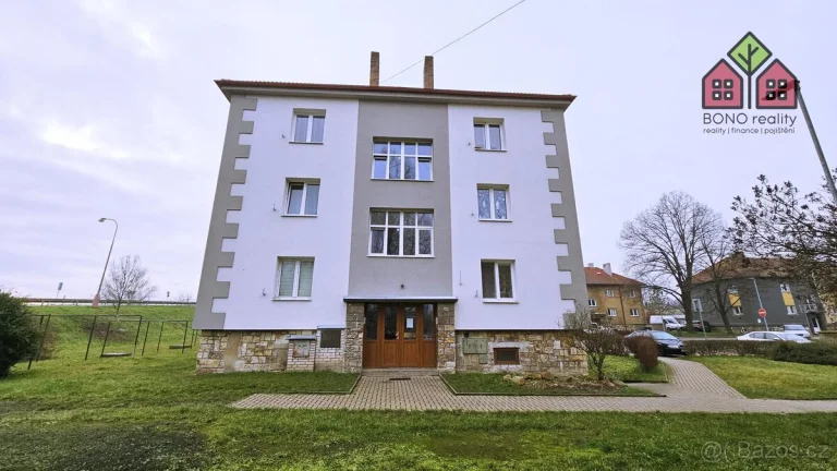 Dlouhodobý pronájem bytu 1+1, 29 m2, sklep, Lovosice, ulice