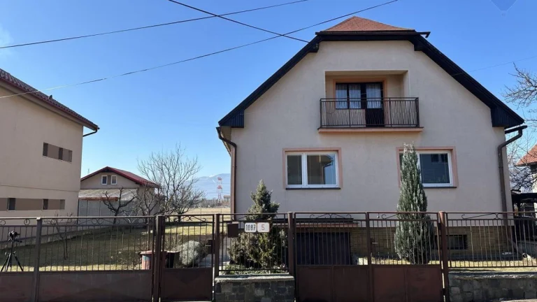 NA PREDAJ rodinný dom v Sučanoch