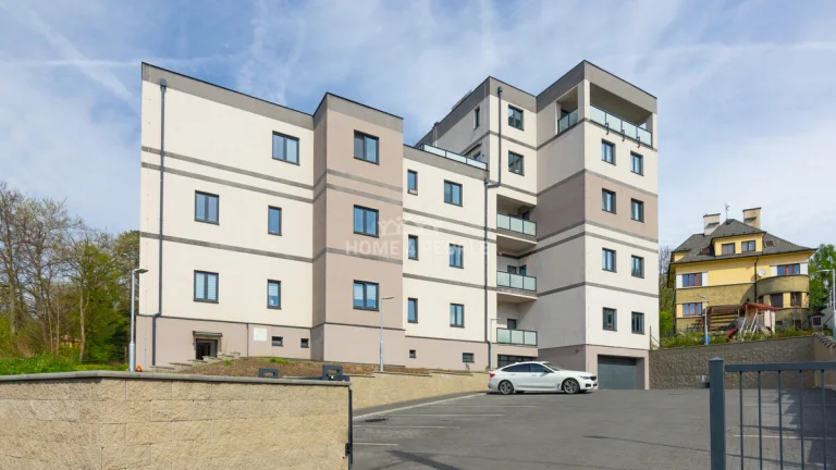 Prodej bytu 3+kk, 76 m2, Cheb
