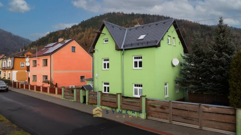 Prodej rodinný dům, 310 m2 - Hroznětín, ev.č. 00016