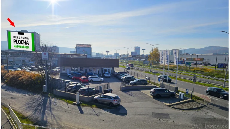 PLOCHA / BANNER / 266 m2 / ZVOLENSKÁ CESTA
