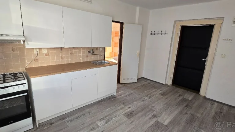 Byt 2+1 k pronájmu v Děčíně Chrochvicích