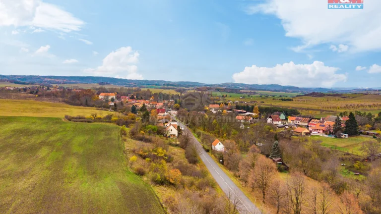 Prodej pozemku k bydlení, 1797 m², Nepomyšl