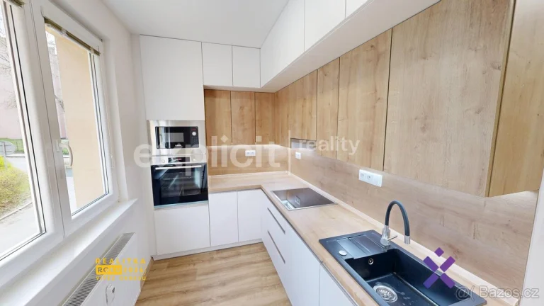Pronájem byty 2+1, 54 m2 - Uherský Brod, ev.č. 02196