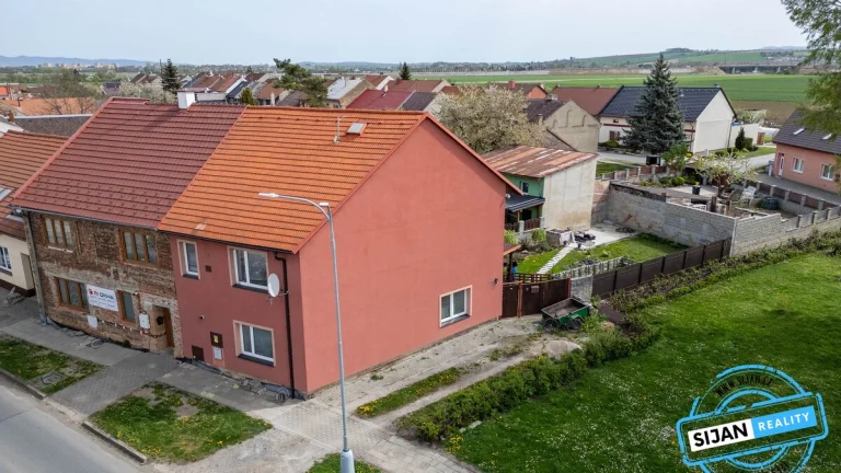 Prodej rodinného domu v obci Bochoř, ev.č. 00557