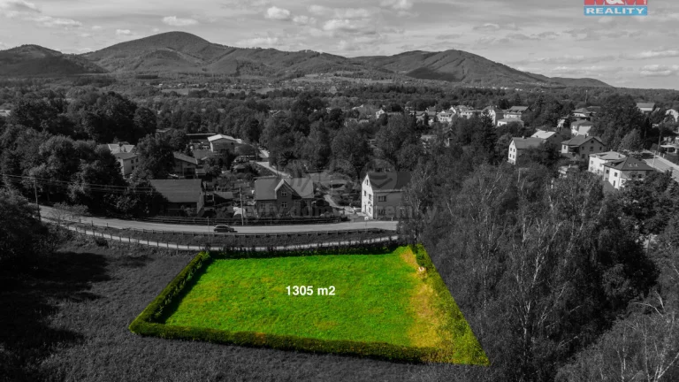 Prodej pozemku k bydlení, 1305 m², Bystřice