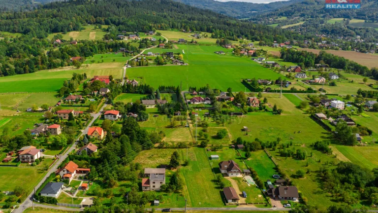 Prodej pozemku k bydlení, 2008 m², Vendryně