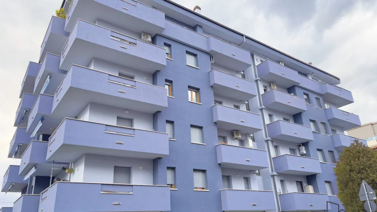 Prodej bytu 2+kk 38 m², via Saline, Montesilvano, Itálie