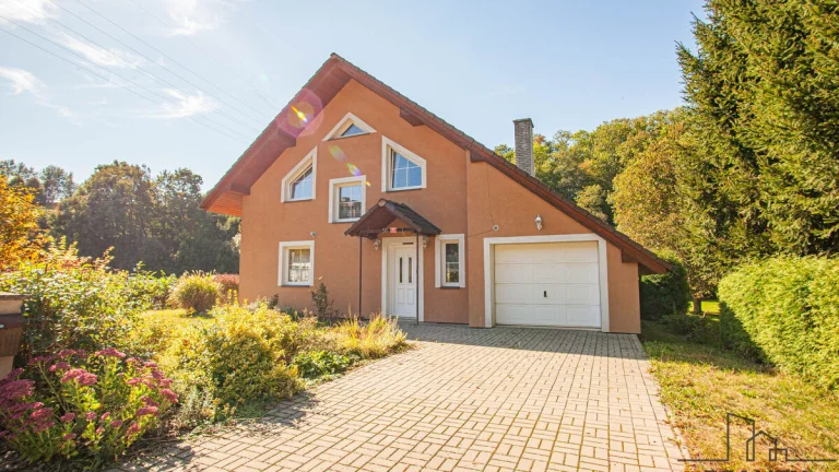 Prodej rodinného domu 150 m², pozemek 1859 m² Třebovice