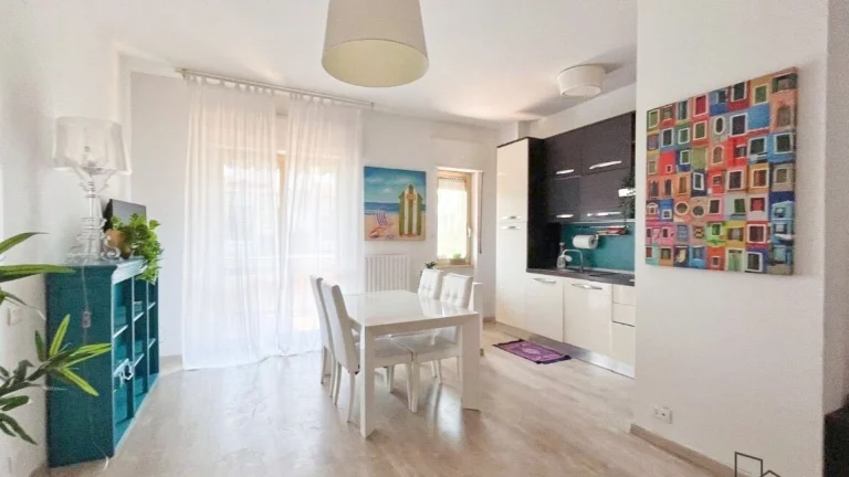 Prodej bytu 3+kk 81 m² Silvi, Itálie