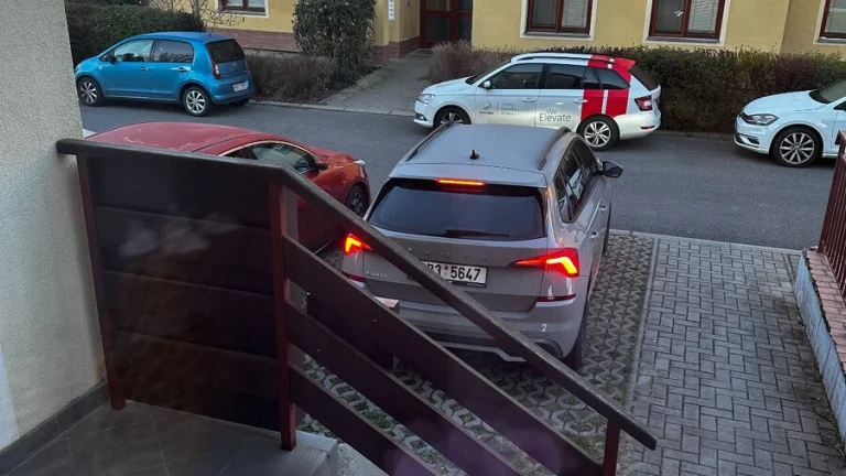 Pronájem bytu 3+kk Jesenice u Prahy ul. Mezi Domy