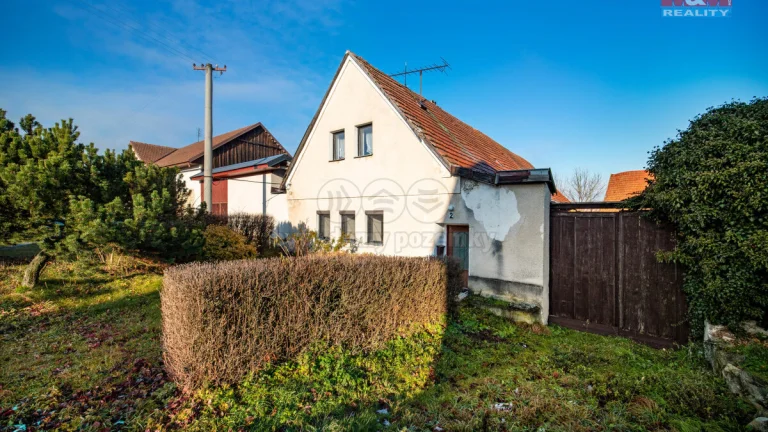Prodej rodinného domu, 2630 m², Zádolí
