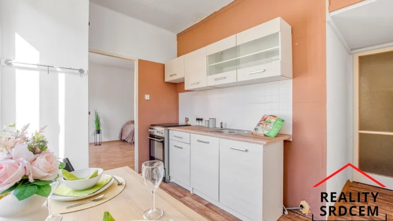 Prodej bytu v os. vlast. o velikosti 2+1+lodžie/50 m2 na u.