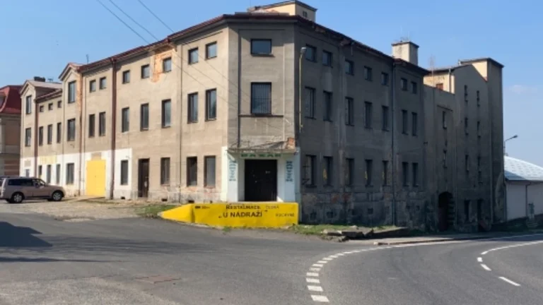 Pronájem nebytových prostor Česká Kamenice