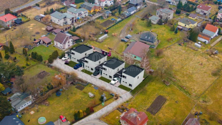 Prodej pozemku k bydlení, 1743 m², Dolní Lutyně