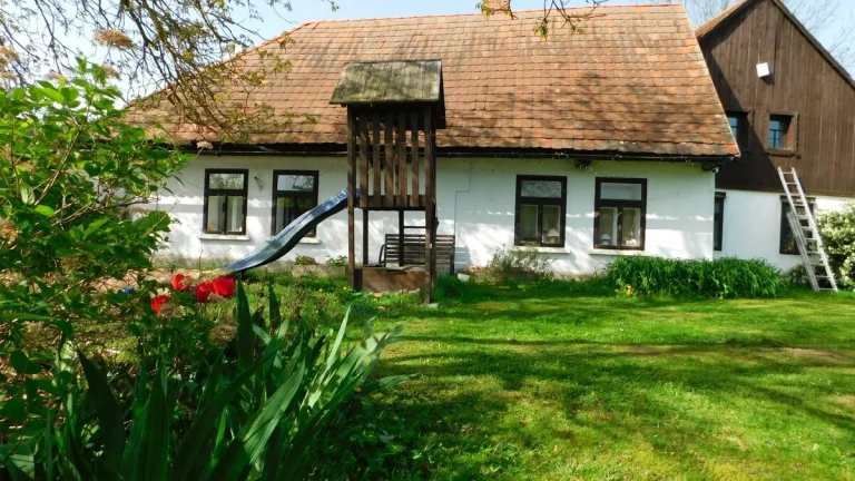 Rodinný dům - bývalá zemědělská usedlost, Zliv u Libáně