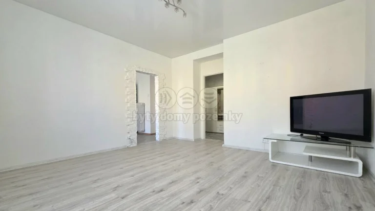 Pronájem bytu 1+1, 37 m², Most, ul. tř. Budovatelů