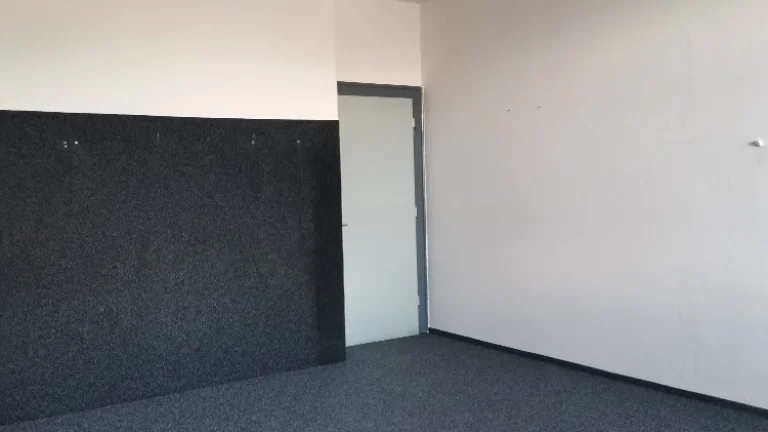 Pronájem, Kanceláře, 28m2 - Pardubice - Semtín, ev.č. 00100