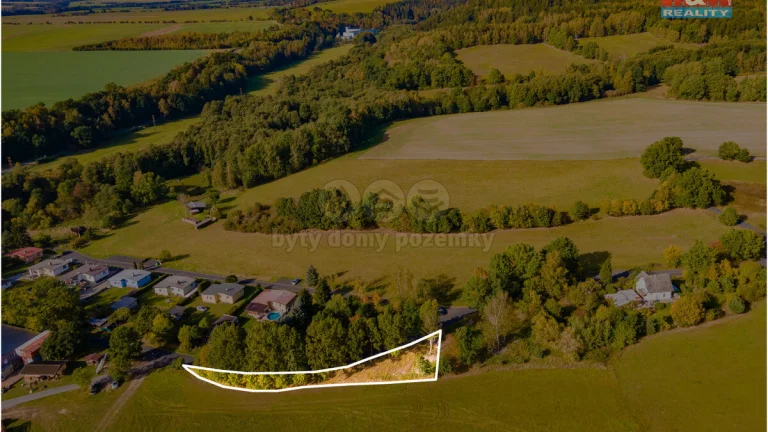 Prodej zahrady, 485 m², Milhostov