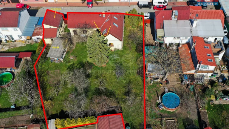 Prodej rodinného domu, 172 m², Praha, ul. Pod hřištěm