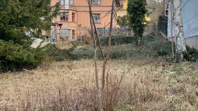 Prodej pozemku Klíše, ulice V Zahrádkách