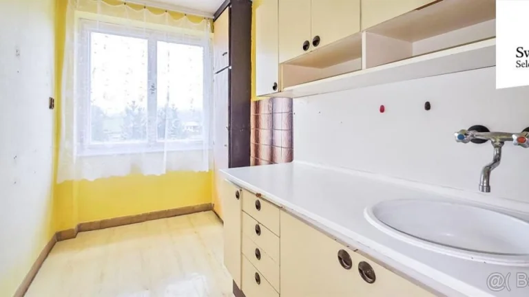 Prodej bytu 3+1 58 m2, Štíty