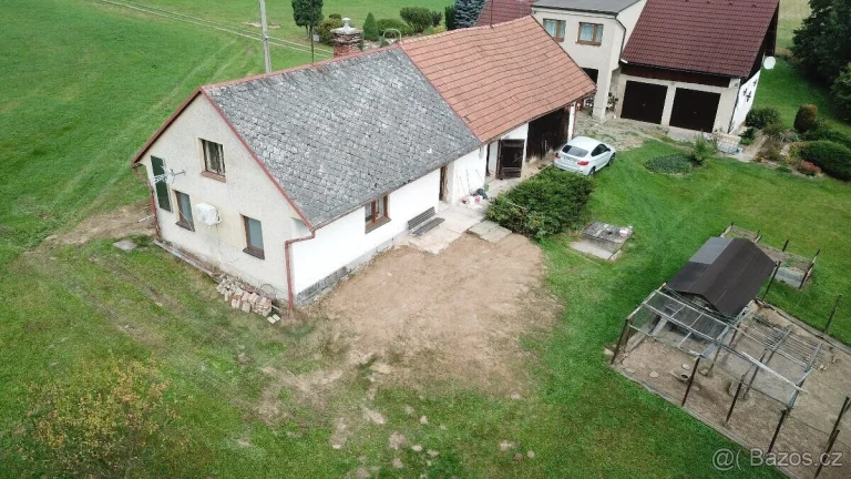 Prodej chalupy 100 m², pozemek 1313 m² Velké Poříčí